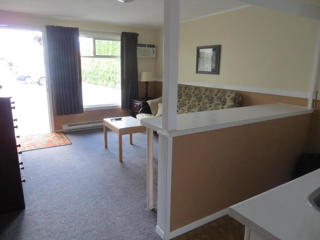 Harrison Village Motel Harrison Hot Springs Rum bild